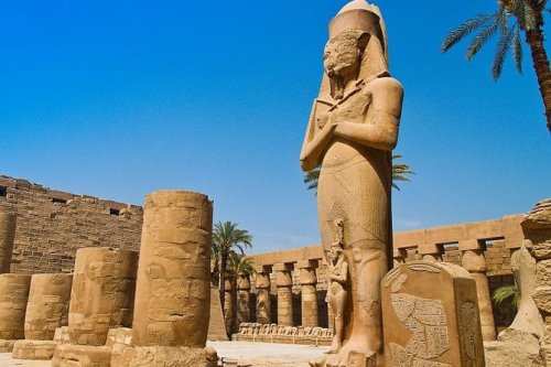 Banner Cairo